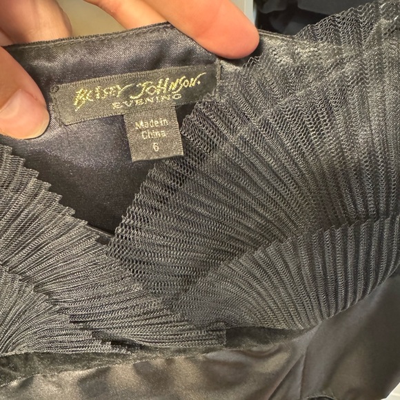 Betsey Johnson Crushed velvet roses skater flare - Picture 2 of 6